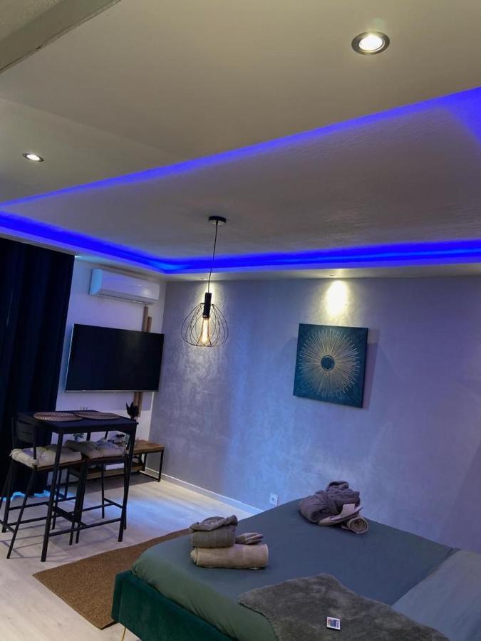 La Splenzia Jacuzzi Wifi Clim